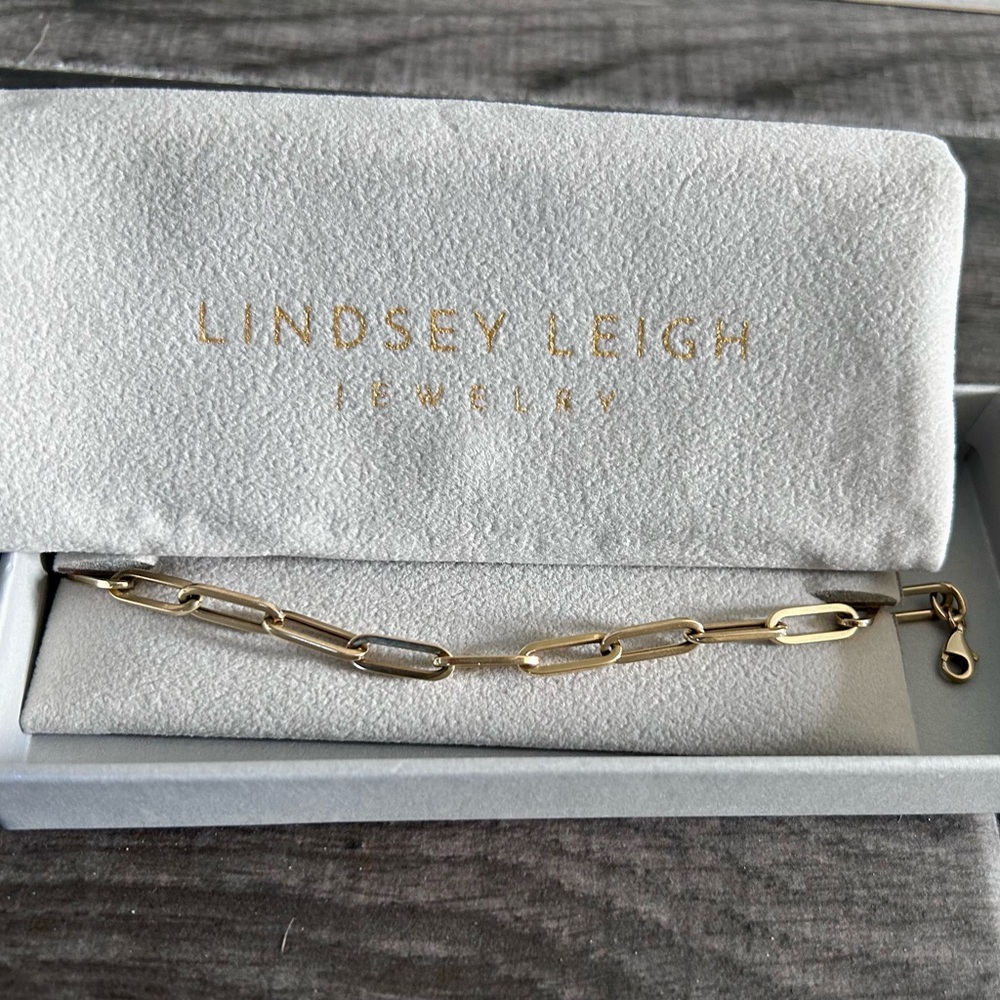 14k Paper Clip Large Chain Bracelet - Lindsey Leigh - Picture 3 of 6